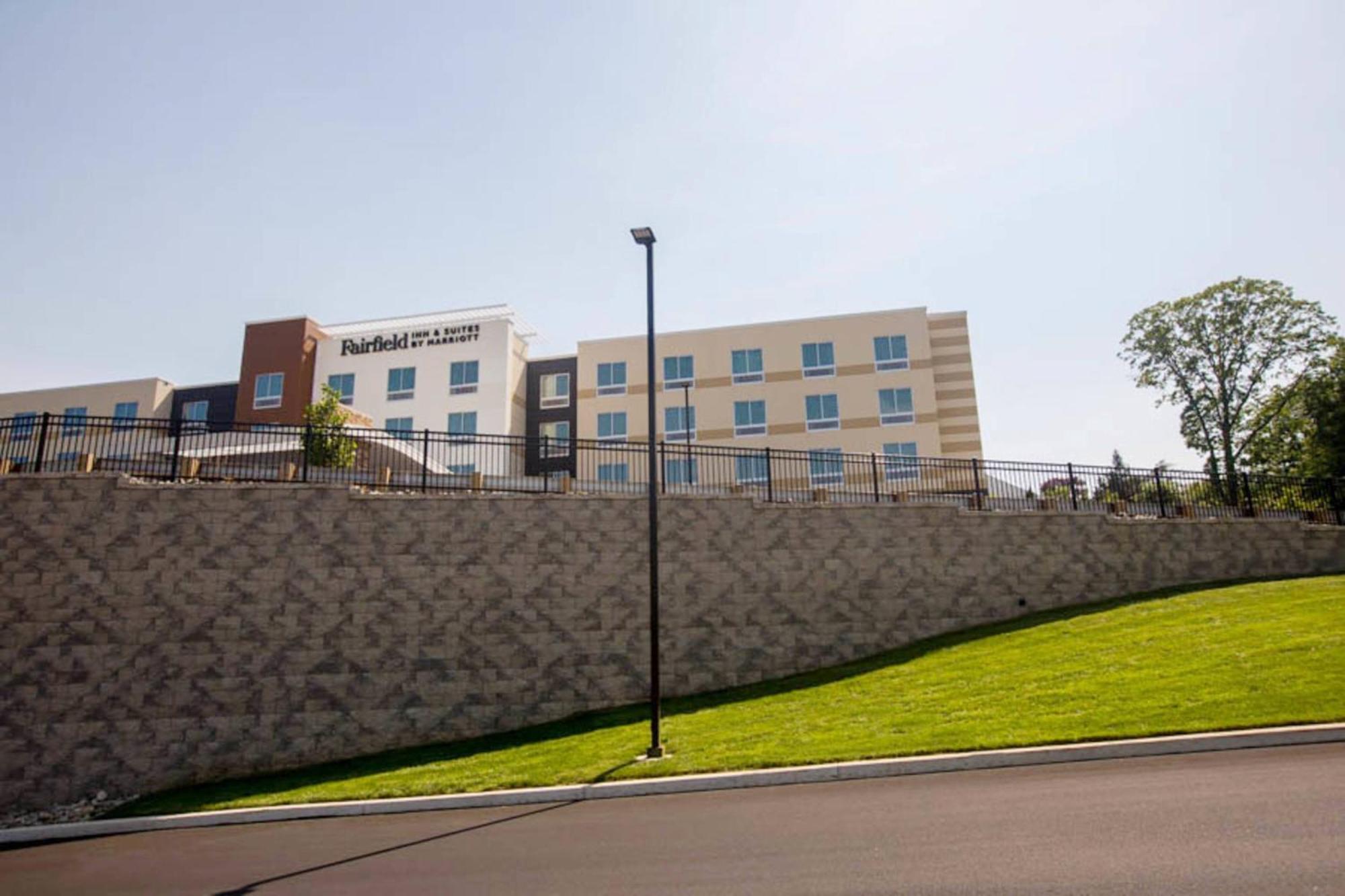 Fairfield Inn & Suites By Marriott Philadelphia Broomall/Newtown Square Kültér fotó